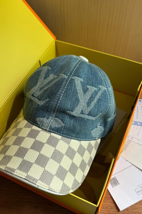 Louis Vuitton Stylish Headwear