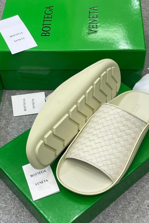 Bottega Veneta Slip-On