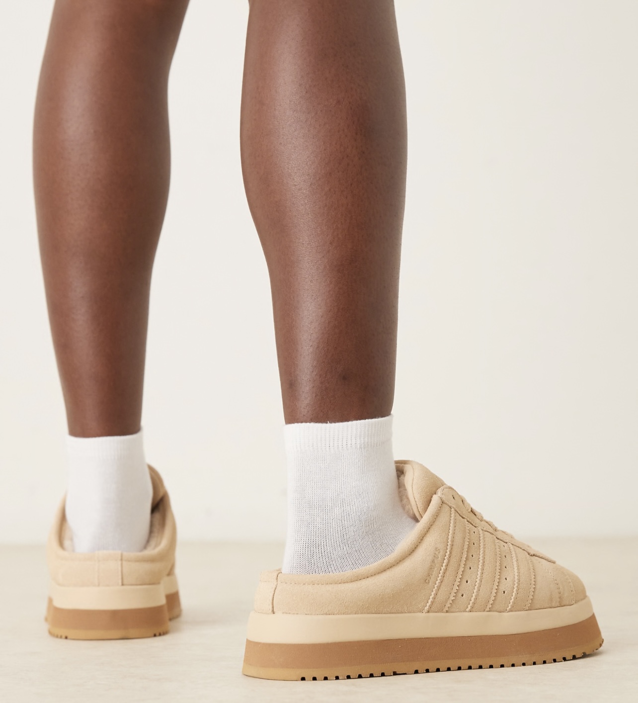 Adidas Originals Campus OOs Winter Mules - Image 2